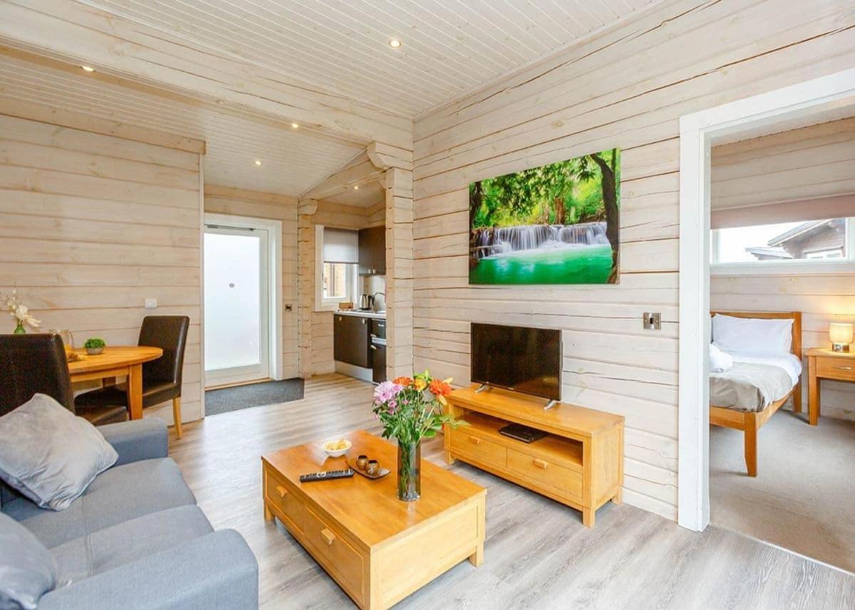 Woodland Lakes Lodges Thirsk Dış mekan fotoğraf