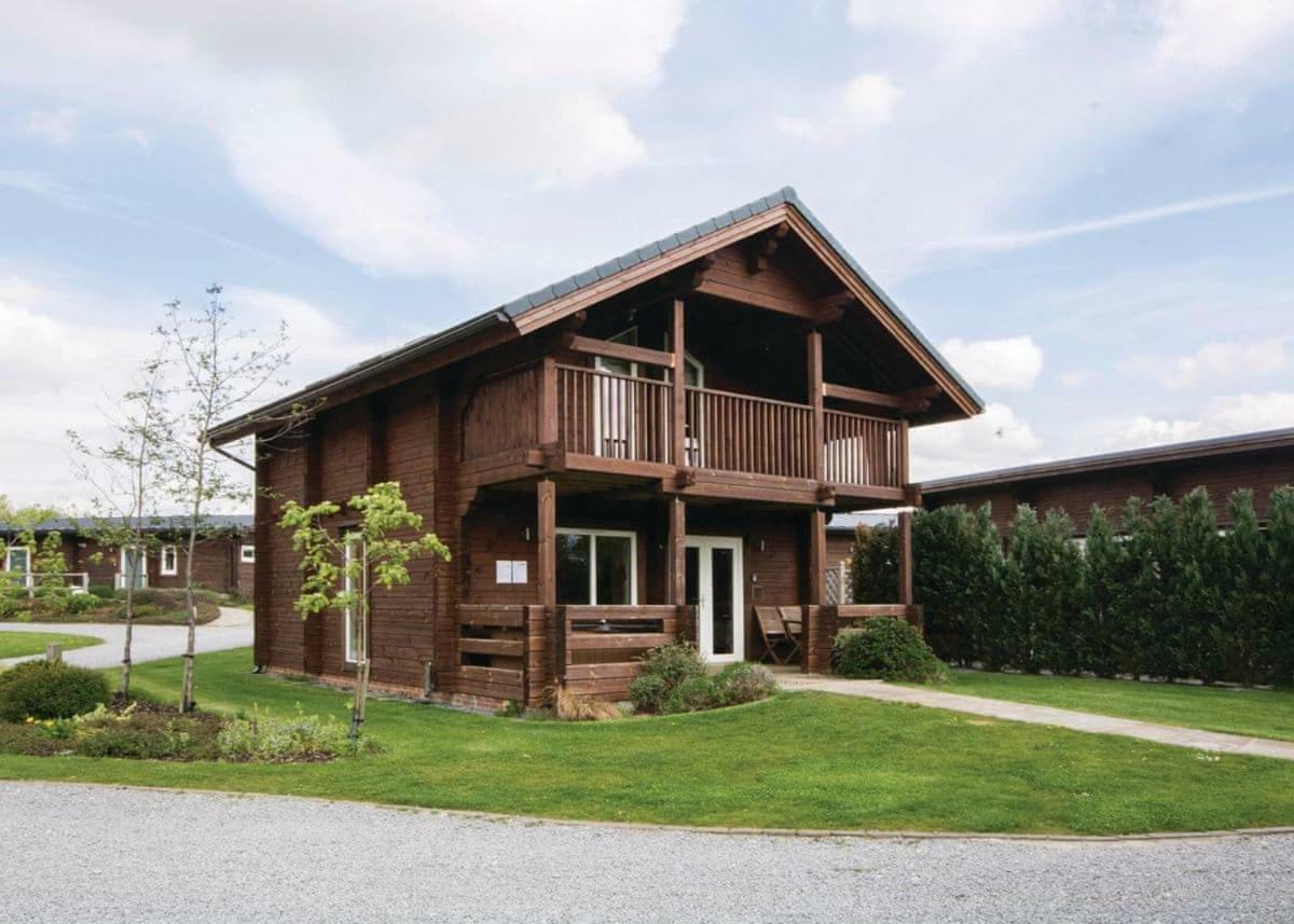 Woodland Lakes Lodges Thirsk Dış mekan fotoğraf